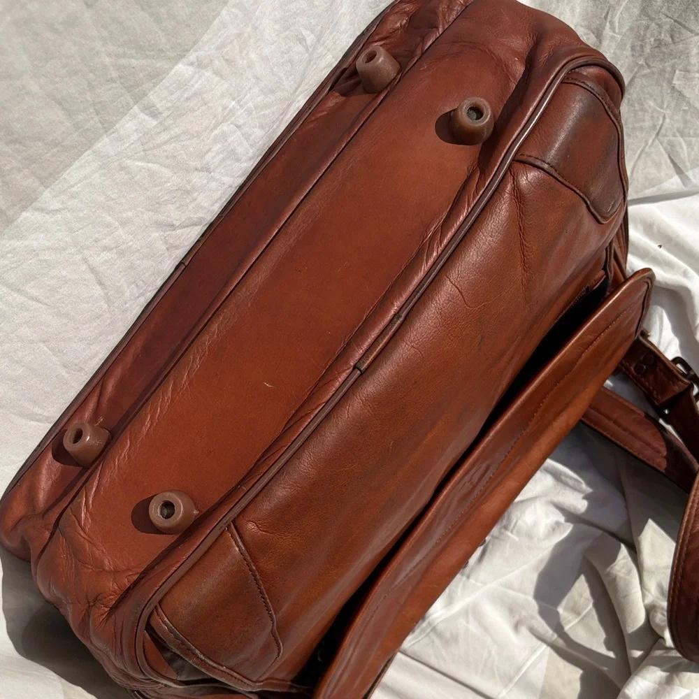 Vintage Avenues America Brown Leather Briefcase/Bag